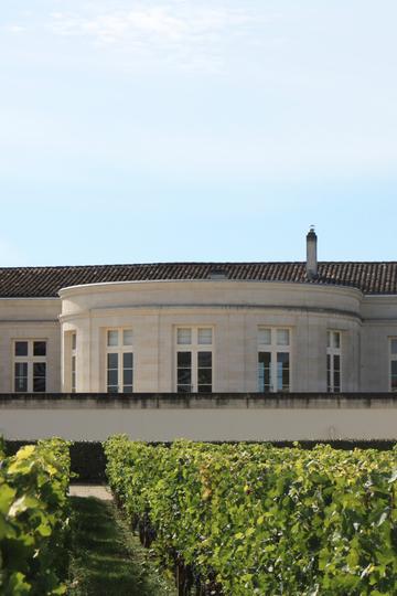 Château Beau-Séjour Bécot